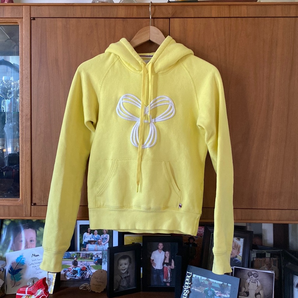 TNA - Aritzia - Neon Yellow - Thick Hoodie - Size XXS